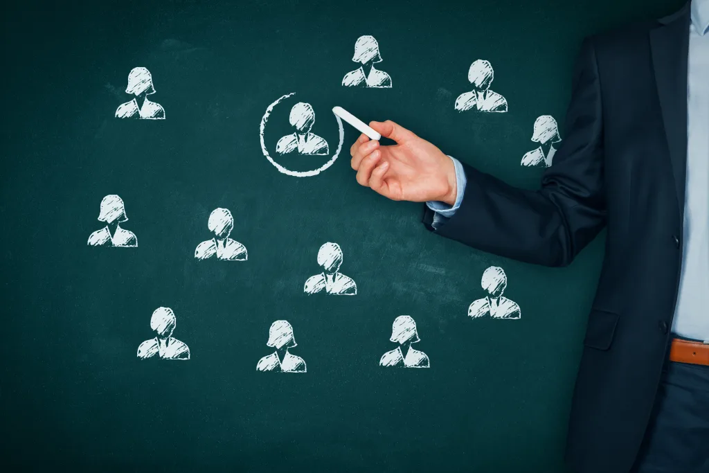 How to Choose Between a Niche and General Business Broker
