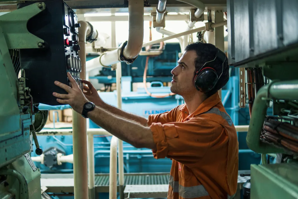 How to Sell a Marine Products Manufacturing Company
